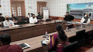 नाशिक: राष्ट्रपती पदक मिळालेल्या सर्व पोलीस अधिकारी कर्मचाऱ्यांचे मंत्री छगन भुजबळ यांच्याकडून अभिनंदन