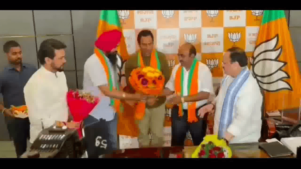 हिमाचल में 'आप' के अध्यक्ष अनूप केसरी बीजेपी में हुए शामिल, कहा- केजरीवाल ने किया अपमान #हिमाचल_राजनीति