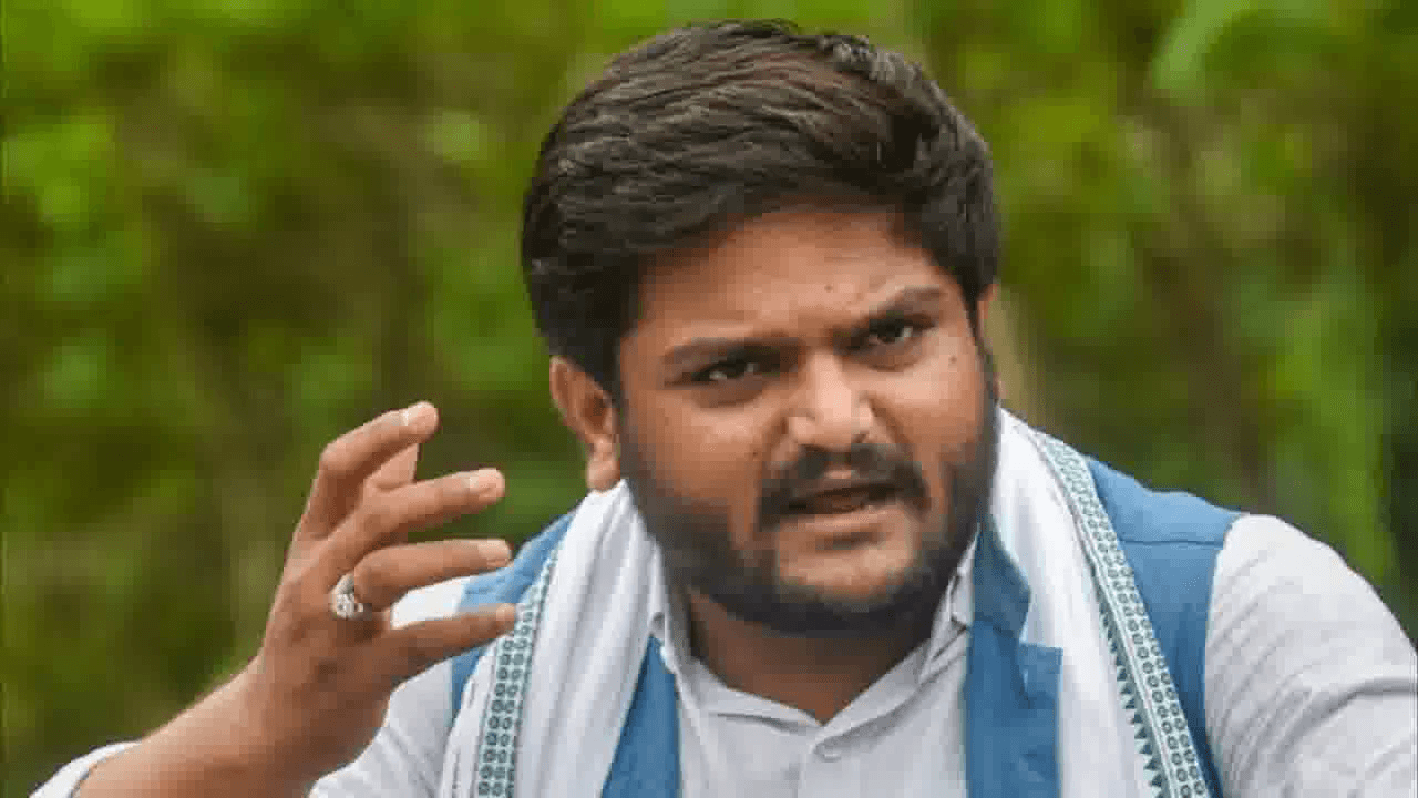 हमारे पिता बीजेपी से जुड़े थे: 'क्या संघ और बीजेपी से पुराना नाता है' सवाल पर हार्दिक पटेल #राजनीति #हार्दिक_पटेल