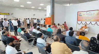 मुख्यमंत्री द्वारा मुरादाबाद डवलपमेंट अथारिटी को क्वालिटी मैनेजमेंट सिस्टम के अन्र्तगत ISO 9001:2015 प्रमाण पत्र प्रदान