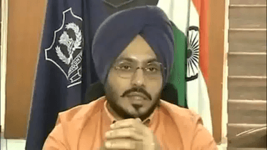 दिल्ली पुलिस ने नफरत फैलाने को लेकर नूपुर शर्मा, नवीन कुमार जिंदल व सबा नकवी पर दर्ज की FIR #नूपुर_शर्मा