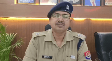 अज्ञात व्यक्ति द्वारा साधु के ऊपर कूड़ा फेंके जाने की शिकायत किये जाने पर, साधु की तहरीर के आधार मुकदमा पंजीकृत किया गया