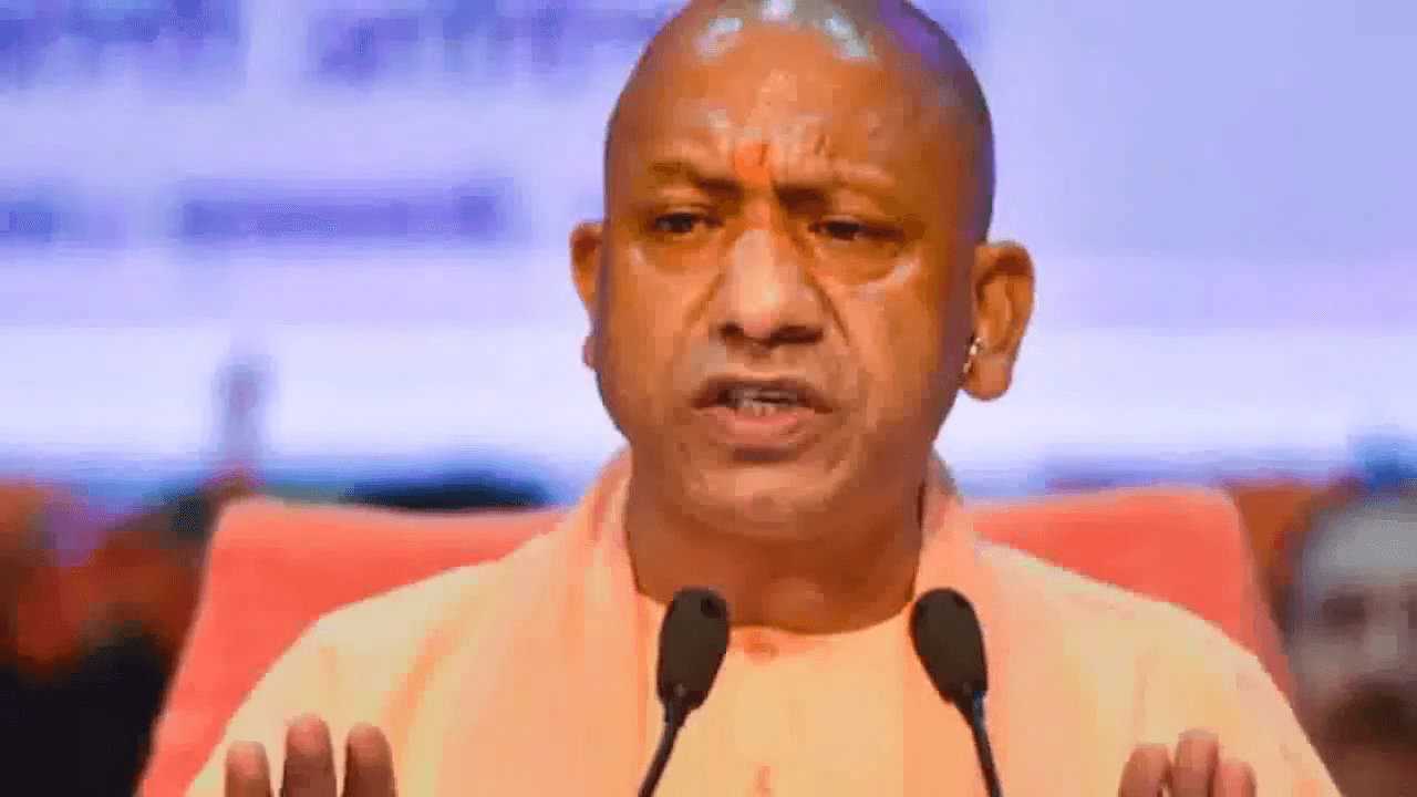 जनप्रतिनिधि रोज़ाना 2 घंटे करें जनसुनवाई: सीएम योगी आदित्यनाथ #यूपी_राजनीति