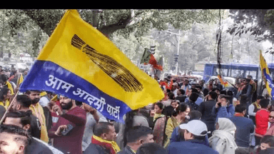 दिल्ली नगर निगम की सबसे कम उम्र की पार्षद 'आप' की 24 वर्षीय शिवानी पांचाल कौन हैं? #एमसीडी_चुनाव #शिवानी_पांचाल