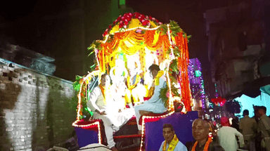 मिर्ज़ापुर: परंपरागत तरीके से निकला भाई-दूज का श्रीराम भरत मिलाप, जयघोष से भक्तिपूर्ण हुआ वातावरण