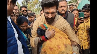 सारण में ज़हरीली शराब पीने से मरने वालों के परिजन से मिले चिराग पासवान, कहा- ये मौत नहीं हत्याएं हैं #शराब_मौत #राजनीति