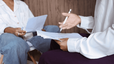 बिना स्टूडियो जाए अपने फोन से बना सकते हैं पासपोर्ट साइज फोटो, जानिए तरीका