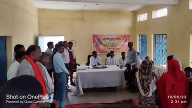 गुना नगर: जनसेवा अभियान-2 अंतर्गत कलेक्टर पहुंचे कुशेपुर फतेहगढ़ के सचिव, जीआरएस, सहायक यंत्री एवं उपयंत्री को थमाएं नोटिस