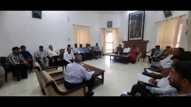 गुना नगर: सर्किट हाउस गुना में एमपीपीएससी परीक्षा तैयारियों के संबंध में हुई बैठक ,21 मई को 8 परीक्षा केंद्रों पर परीक्षा का आयोजन