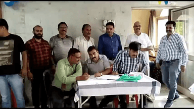 गुना नगर: जिला अस्पताल के रेडक्रॉस भवन में भारत विकास परिषद ने लगाया न्यूरो सर्जरी परामर्श शिविर.कई लोगों ने लिया परामर्श