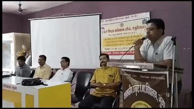 गुना नगर: शिक्षकों के प्रशिक्षण हेतु उत्कृष्ट विद्यालय में शुरू हुआ चार दिवसीय प्रयोगशाला