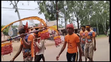 गुना नगर: राजस्थान लक्ष्मण कोटा से जल भर आई कावड़ यात्रा गुना जिले में हुआ स्वागत