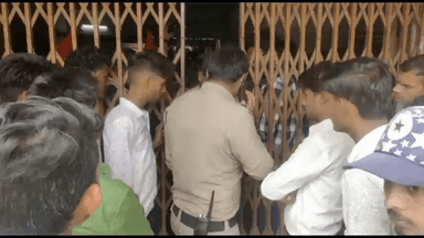 गुना नगर: शासकीय स्नातकोत्तर महाविद्यालय में अखिल भारतीय विद्यार्थी परिषद ने की तालाबंदी, मांगों को लेकर किया उग्र आंदोलन