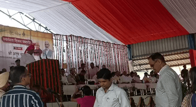 77 वें स्वतंत्रता दिवस के अवसर पर श्रम राज्य  मंत्री अनूप धानक ने गिनाईं सरकार की उपलब्धियां।