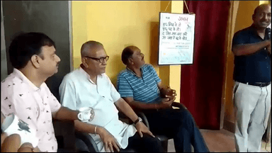 गुना नगर: आवाज कविता पोस्टर के अंक 64 का अनावरण शहर के वरिष्ठ अभिभाषक शंभूनाथ तिवारी के कार्यालय पर किया गया