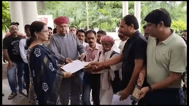 गुना नगर: समाज के सदस्य से ज्यादती के विरोध में राजपूत समाज के लोगों ने कलेक्टर को सौंपा ज्ञापन, की न्याय की मांग