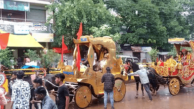 गुना नगर: भगवान विश्वकर्मा जयंती के मौके पर जाटव शिल्पकार समाज ने हाथी मंदिर से भव्य जुलूस निकाला