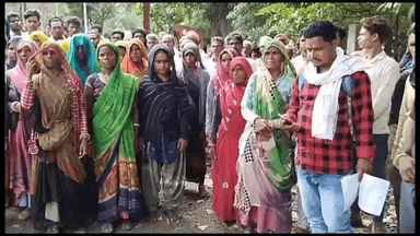 गुना नगर: गांव मुदौल में सहरिया समाज के लोगों के साथ दबंगों ने की मारपीट, एकता परिषद ने की कार्रवाई की मांग व SP को सौंपा ज्ञापन