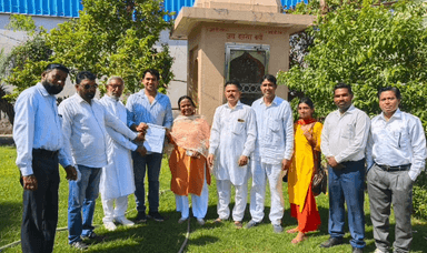 कैथल: महर्षि वाल्मीकि सामुदायिक केंद्र की हालत सुधारने को लेकर संस्था ने नगर परिषद चेयरपर्सन प्रतिनिधि को सौंपा मांगपत्र