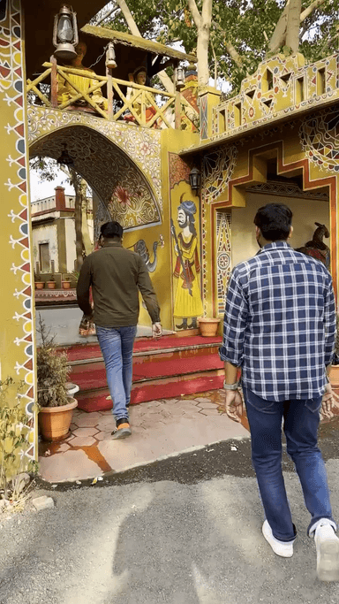 गौतम बुद्ध नगर: Hotel, Resort & Restaurant वीडियो गाइड | अभी देखें!