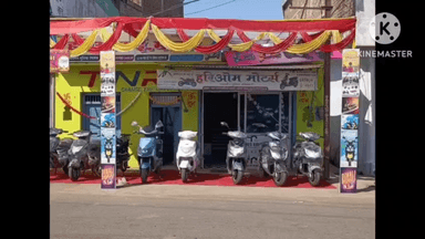 खुरई में हरिओम ई मोटर्स शोरूम पर खरीदें केवल एक लाख रूपये में 3 ई बाइक, अब मेंहगा पेट्रोल डलवाने और बार बार पेट्रोल पंप जाने की झंझट खत्म पता- हरिओम मोटर्स गढ़ोला नाका -9753041109