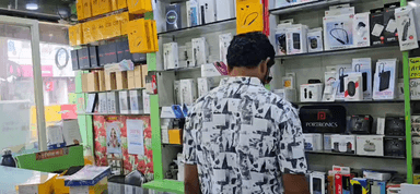 हर्षिता मोबाइल श्री राम होटल के बाजू में स्टेशन रोड बीना 
7974248712