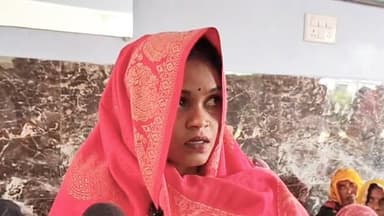 जयमाला के बाद दूल्हा फरार, दहेज में 20 लाख की मांग न पूरी होने पर बारात लौटी
छतरपुर। जिले में दहेज प्रथा का एक और शर्मन...