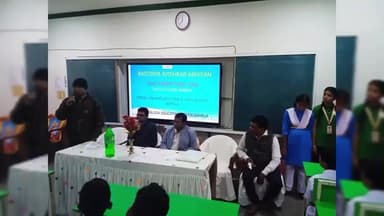 ସୋହେଲା: ସୋହେଲା ର ସରକାରୀ PM ଶ୍ରୀ ବାଳିକା ଉଚ୍ଚ ବିଦ୍ୟାଳୟ ରେ ଏକ କୁଇଜ କାର୍ଯ୍ୟକ୍ରମ ଅନୁଷ୍ଠିତ, ଯୋଗଦାନ କଲେ ABEO