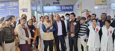 एड्स दिवस पर नुक्कड़ नाटक एवं जागरूकता रैली का आयोजन,
शिवहर-विश्व एड्स दिवस के अवसर पर जिला अंतर्गत सरोजा सीताराम सदर अ...