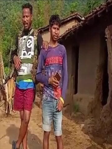 *झांगुर गिरोह का किंगपिन रामदेव उरांव पुलिस की गिरफ्त में — 50 से अधिक केसों में वांछित*
#Gumla#