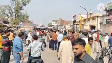 पोड़ी उपरोड़ा: अतिक्रमणकारियों के खिलाफ प्रशासन ने चलाया बुलडोजर अभियान, कटघोरा अंबिकापुर मार्ग पर की गई कार्रवाई