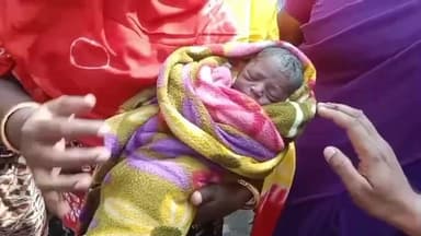 বারাসাত ১: দত্তপুকুরে সদ্যোজাত শিশু উদ্ধার: এলাকায় চাঞ্চল্য, পুলিশি তৎপরতা