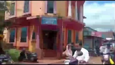 राधानगरी: चंदगड शहरांत दोन गटात बाचाबाची,अखेर पोलिसांकडून दोनी गटाच्या कार्यकर्त्यांना हाकलून लावत केली शांतता