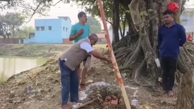 বারাবনী: কুলটির কেন্দুয়া পুকুর এলাকায় করা হবে হনূমান মন্দির করা হলো ভূমি পূজন