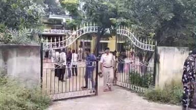 తంబళ్లపల్లె కోర్టుకు జోగి బ్రదర్స్ . భారీ బందోబస్తు ఏర్పాటు చేసిన పోలీసులు.