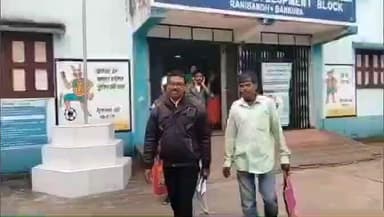 রানিবাঁধ: ‘ভারতীয় নাগরিকত্ব ছাড়লাম, মাঝি সরকারের পথে’, রানিবাঁধে আদিবাসীদের চাঞ্চল্যকর দাবি