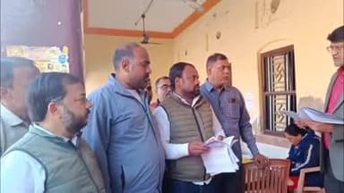 शोहरतगढ़: उप जिलाधिकारी ने नगर पंचायत शोहरतगढ़ कार्यालय में मतदाता सूची के विशेष गहन पुनरीक्षण कार्य का किया निरीक्षण