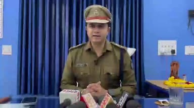 નેત્રંગ: નેત્રંગ પોલીસ સ્ટેશન ખાતે જિલ્લા પોલીસ અધિક્ષકની ઉપસ્થિતિમાં લોક દરબાર યોજાયો