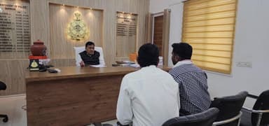 बड़वानी: पुलिस अधीक्षक कार्यालय में जनसुनवाई का आयोजन, एसपी-एएसपी ने सुनी शिकायतें