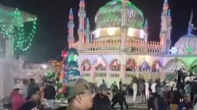 ରାଜଗାଙ୍ଗପୁର: ଖତକୁରବାହାଲ ଠାରେ ଉର୍ସ ପର୍ବ ଶାନ୍ତି ଶୃଙ୍ଖଳାରେ ପାଳନ ପାଇଁ ପୋଲିସ ପକ୍ଷରୁ ଫ୍ଲାଗ ମାର୍ଚ ଅନୁଷ୍ଠିତ