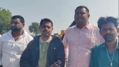 सोयगाव: सोयगाव शेंदुर्णी रस्त्याच्या कामाला सुरुवात रस्ता खराब असल्याने होतवते रोज छोटे-मोठे अपघात