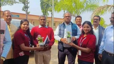 କଣ୍ଟାବାଞ୍ଜି: କେଭି ମହାବିଦ୍ୟାଳୟ ପରିଦର୍ଶନ କଲେ ରାଜେନ୍ଦ୍ର ବିଶ୍ୱବିଦ୍ୟାଳୟ କୁଳପତି