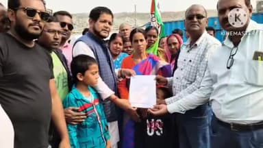 বরজোড়া: বিধায়কের উপস্থিতিতে কাজের দাবিতে দীর্ঘ আন্দোলনে করার পর মৃত স্বামীর কাজ বদলে এপোয়ারমেন্ট লেটার পেলেন তার স্ত্রী