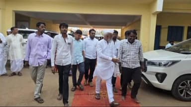 ವಿಜಯಪುರ: ಮಲ್ಲಿಕಾರ್ಜುನ ದೇವರ ಮೂರ್ತಿ ಪ್ರತಿಷ್ಠಾಪನಾ ಕಾರ್ಯಕ್ರಮದಲ್ಲಿ ಮಾಜಿ ಸಚಿವ ಪಟ್ಟಣಶೆಟ್ಟಿ ಭಾಗಿ