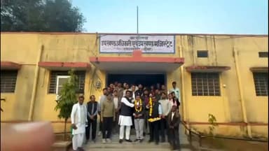 राहुवास: जिले के लालसोट क्षेत्र में विशेष गहन पुनरीक्षण कार्यक्रम के शत् प्रतिशत कार्य पूर्ण होने पर विधायक ने किया सम्मान