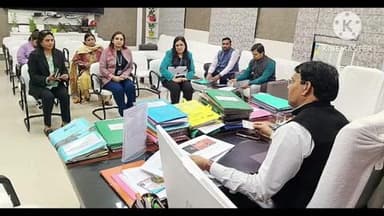 बक्सर: नमामि गंगे के तहत घाटों के सौंदर्यीकरण और सीवरेज ट्रीटमेंट प्लांट को लेकर प्रतिनिधियों के साथ बैठक