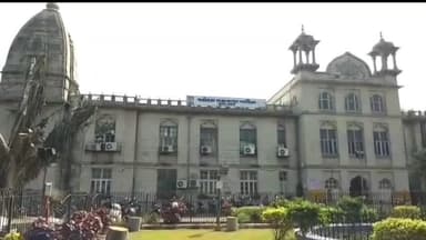 વડોદરા પશ્ચિમ: સુરતમાં બ્લેક લિસ્ટેડ કોન્ટ્રાક્ટરને વડોદરા કોર્પોરેશનમાં કોન્ટ્રાકટ આપવાની પેરવીથી વિવાદ