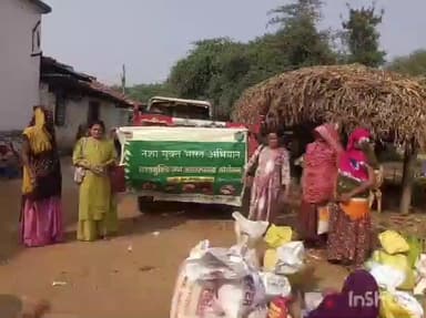 थांदला: ग्राम नौगांवा, सजेली, जुलवानिया, काकनवानी में नशा मुक्ति और सामाजिक सुरक्षा योजनाओं के प्रति ग्रामीणों को किया जागरूक