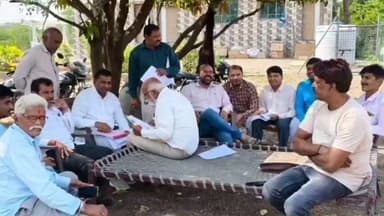 પાલીતાણા: પૂર્વ ધારાસભ્યએ ગ્રામ્ય વિસ્તારમાં એસઆઇઆર ની કામગીરી ની સમીક્ષા કરી