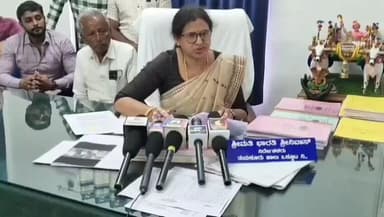 ಗುಬ್ಬಿ: ಎನ್ಡಿಎ ಮುಖಂಡ ದಿಲೀಪ್ ಕುಮಾರ್ ಸ್ವಗ್ರಾಮದ ಡೈರಿಗೆ ಸ್ವಂತ ಕಟ್ಟಡವಿಲ್ಲ, ಅಭಿವೃದ್ದಿಯೂ ಕಂಡಿಲ್ಲ: ಪಟ್ಟಣದಲ್ಲಿ ತುಮುಲ್ ನಿರ್ದೇಶಕಿ ಭಾರತಿ